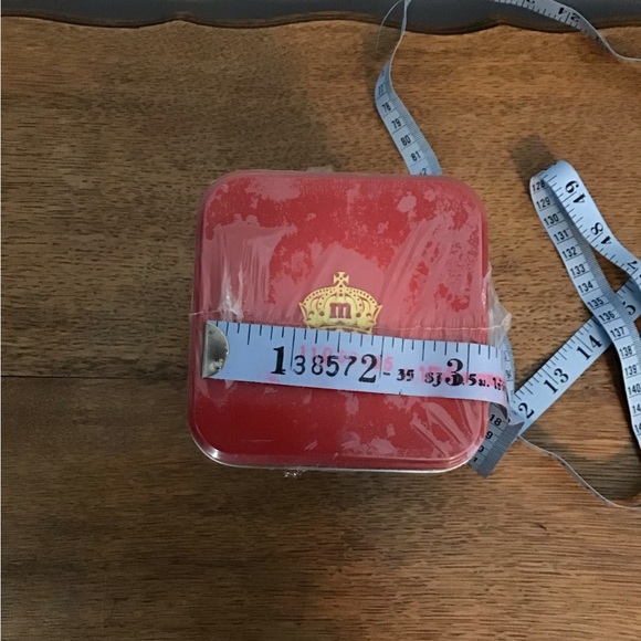 Sealed 2002 M&M English Telephone Booth Tin - Picture 6 of 7